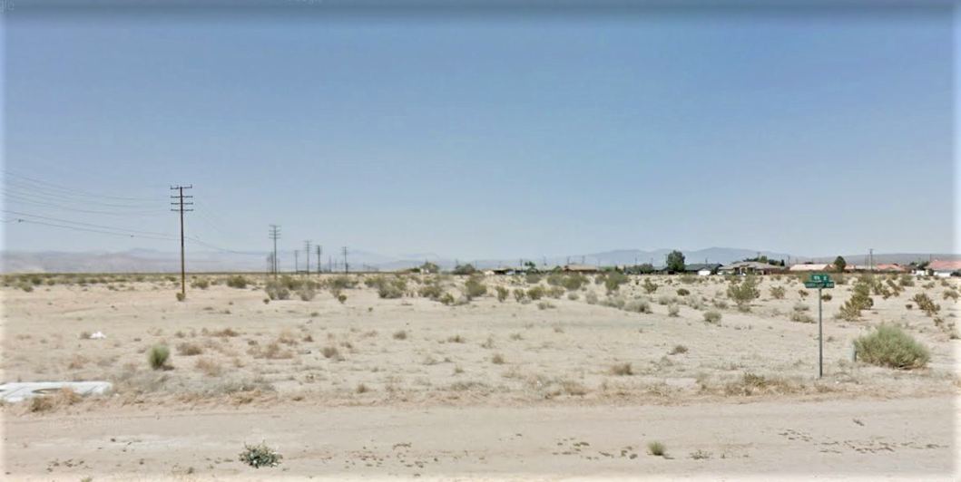 0.25-acre Gorgeous Lot to Build Your Home in California City!